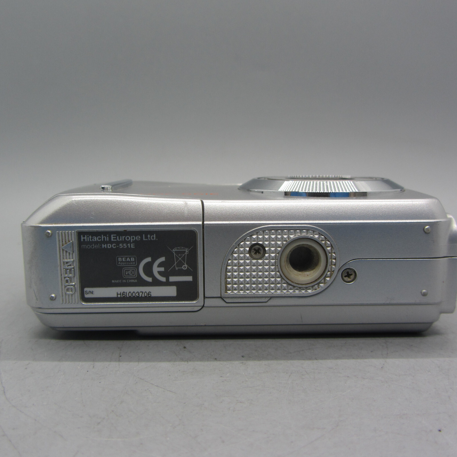 Hitachi Digital Camera HDC-551e 5.0MP Silver Tested