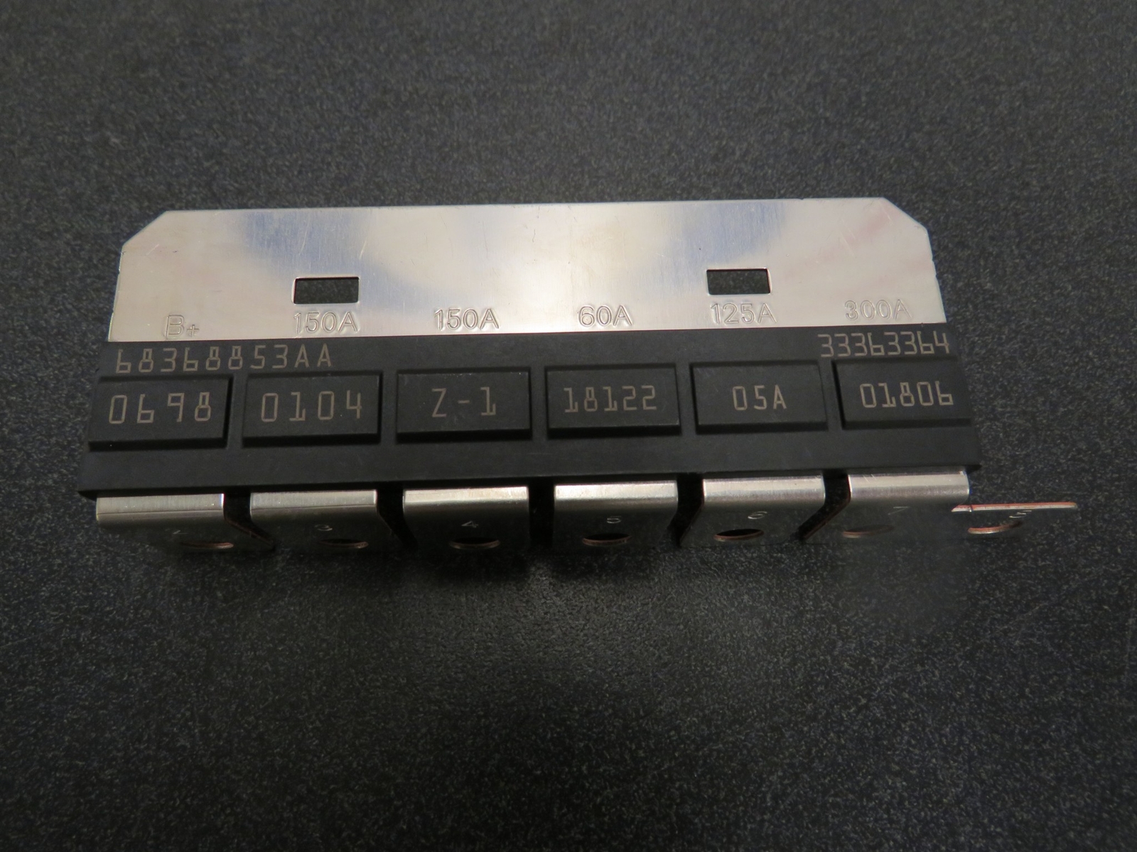JEEP WRANGLER JL Z Case Fuse Array NEW OEM MOPAR
