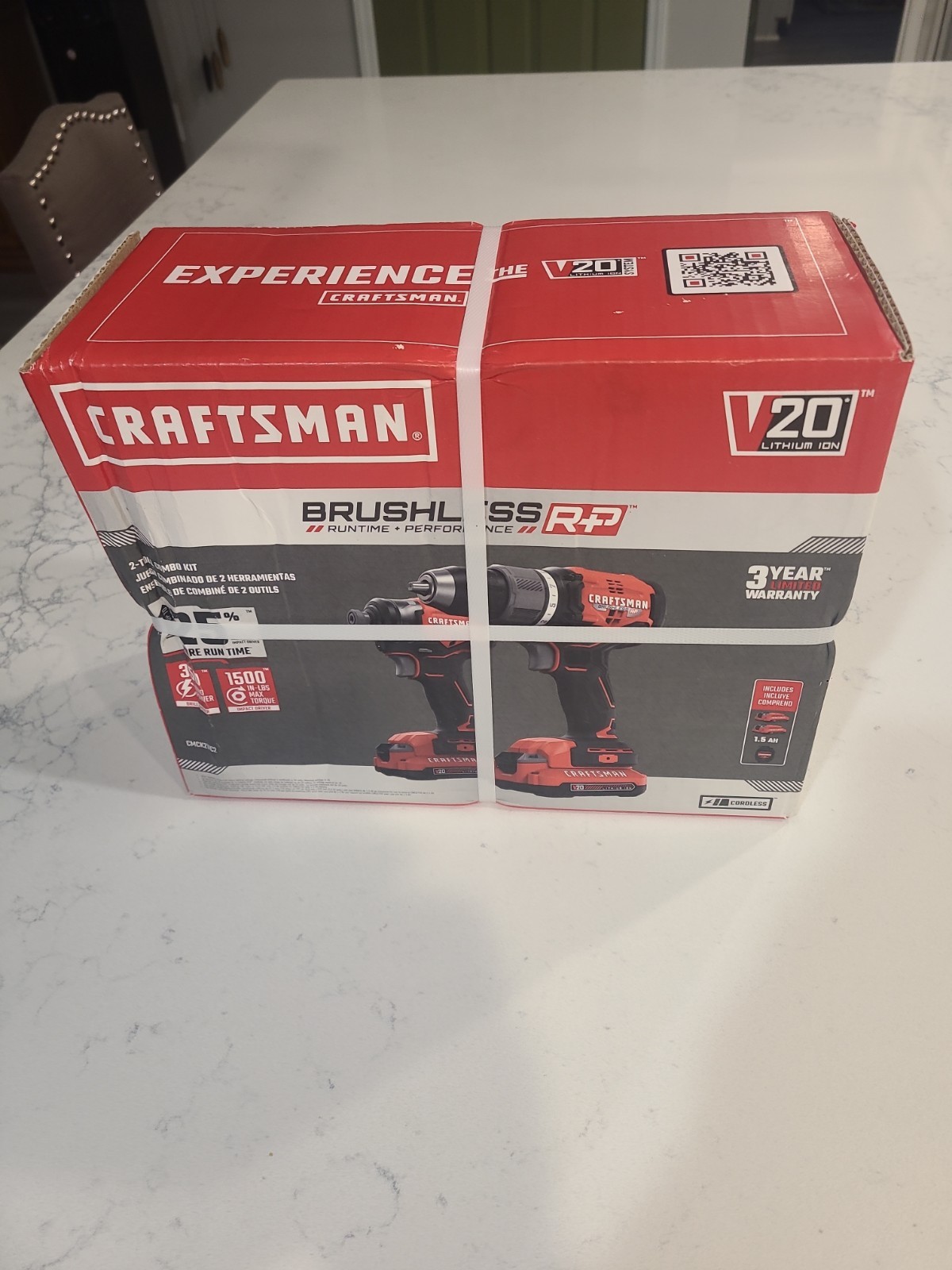 CRAFTSMAN V20 Brushless Cordless 2-Tool Kit w/2 Batteries & Charger CMCK211C2