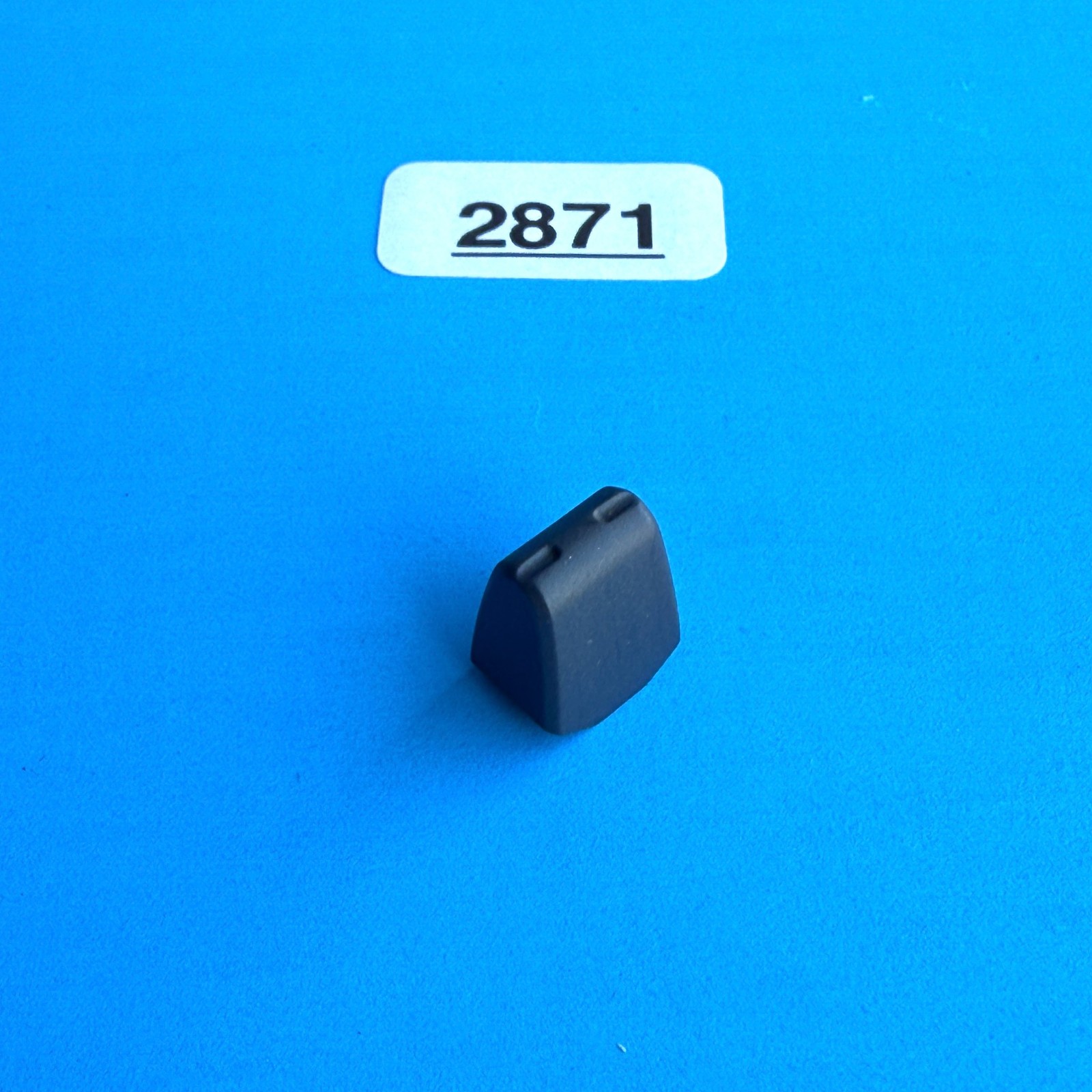 [FRS] Roland EDIROL PCR-30 MIDI Keyboard OEM Part: Slider Fader Cover Cap Tip