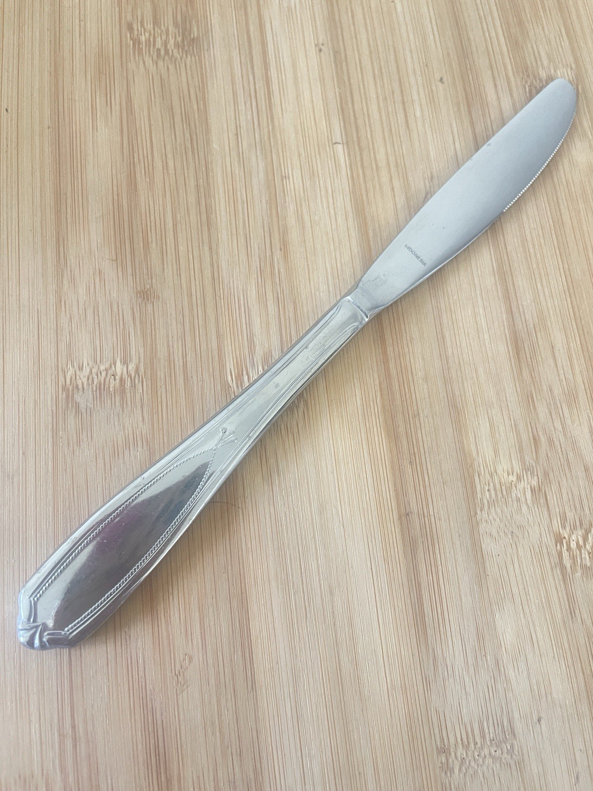 Farberware Glossy Stainless CASSELBURY Plume Tip Beaded DINNER KNIFE 9"