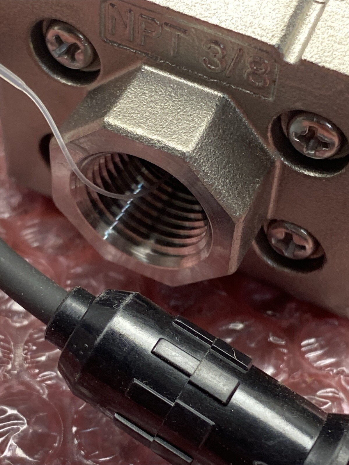 Keyence FD-MZ10AYK Capacitance Electromagnetic Flow Sensor 24VDC, 10 L/min, NPN