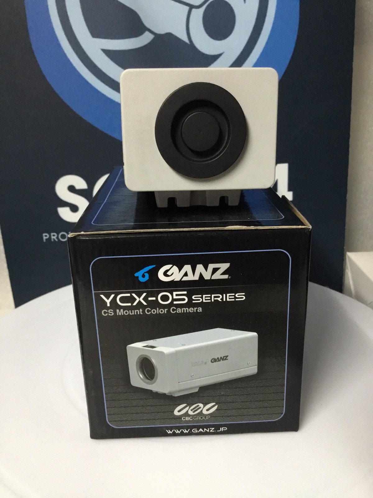 GANZ YCX-05 Series Security Color Camera W/ 2.8-12mm 700TVL WDR Day/Night NEW!