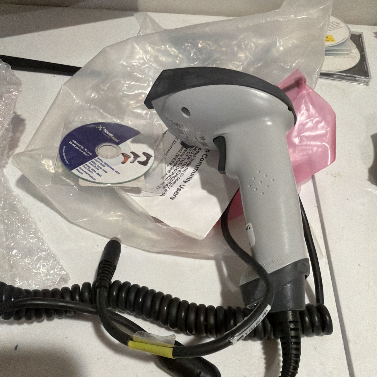 Honeywell 4600GSF051CE handheld bar code scanner