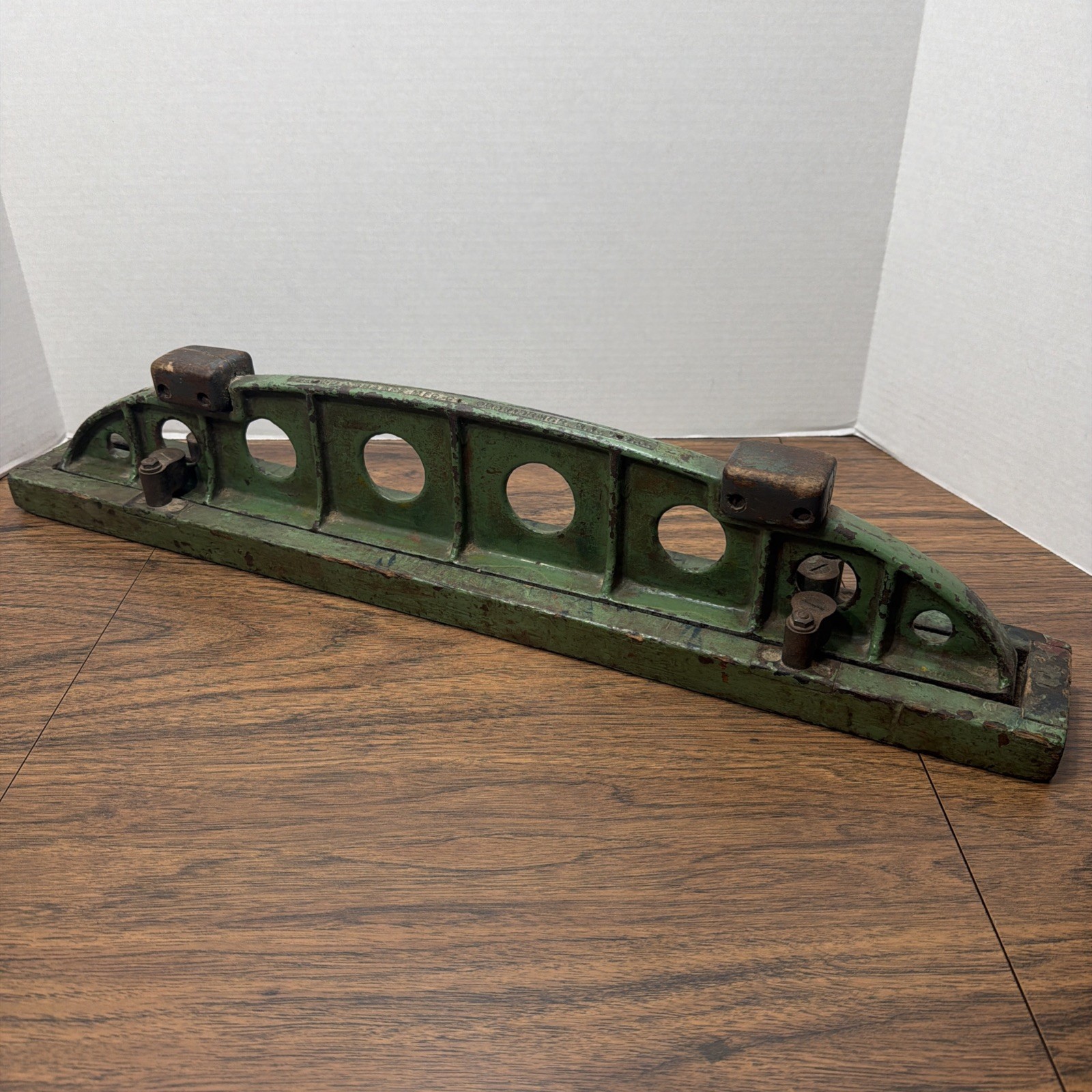 Brown & Sharpe 24” Camelback Master Machinist Straight Edge Hand Scraped w/ Base