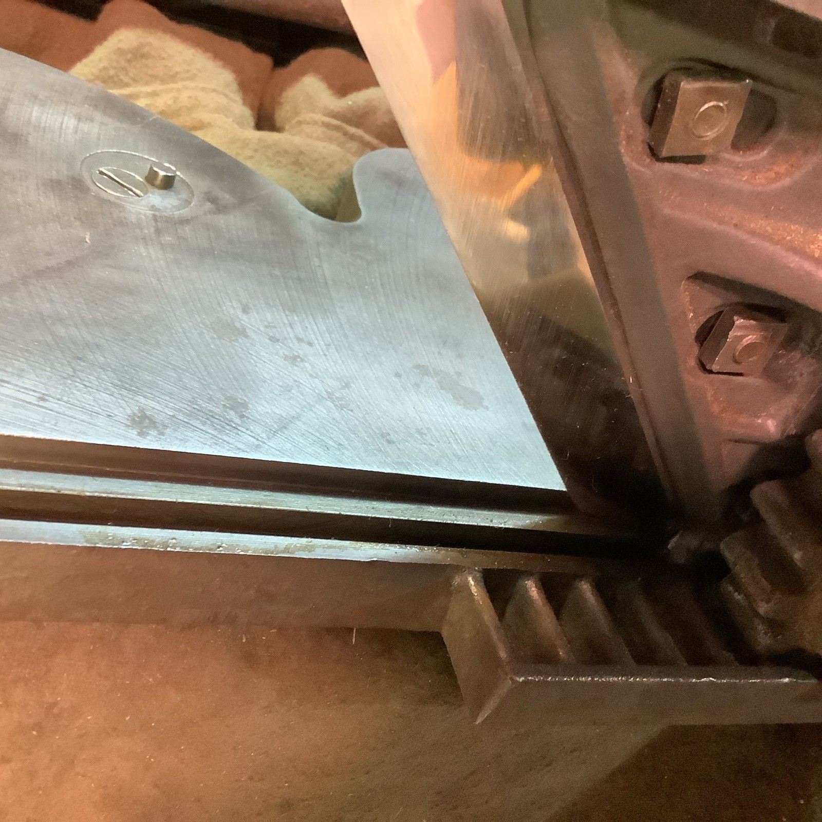 Dosch Miter Cutter