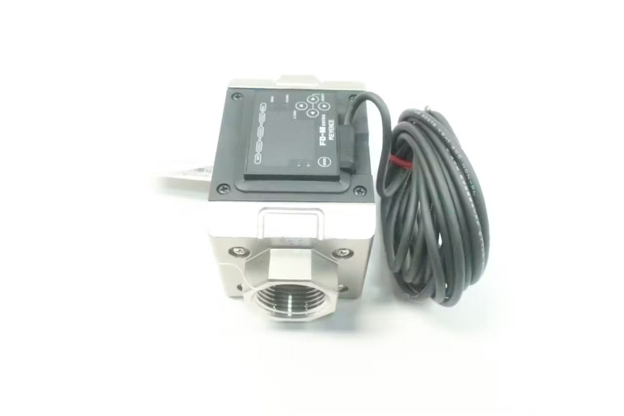 Keyence FD-M100AY Capacitance Electromagnetic Flow Sensor