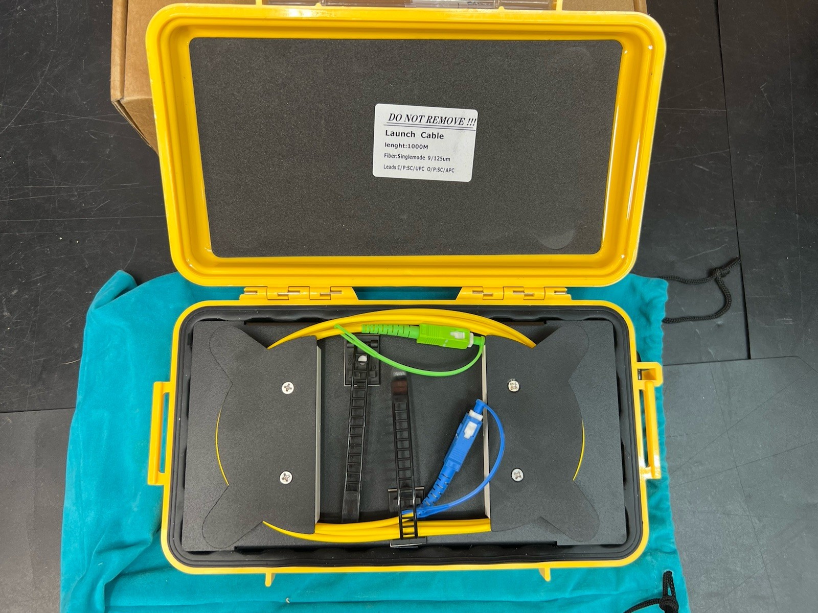 OTDR Launch Cable 1000m SM 9/125 SC/UPC to SC/APC Fiber w/ Case