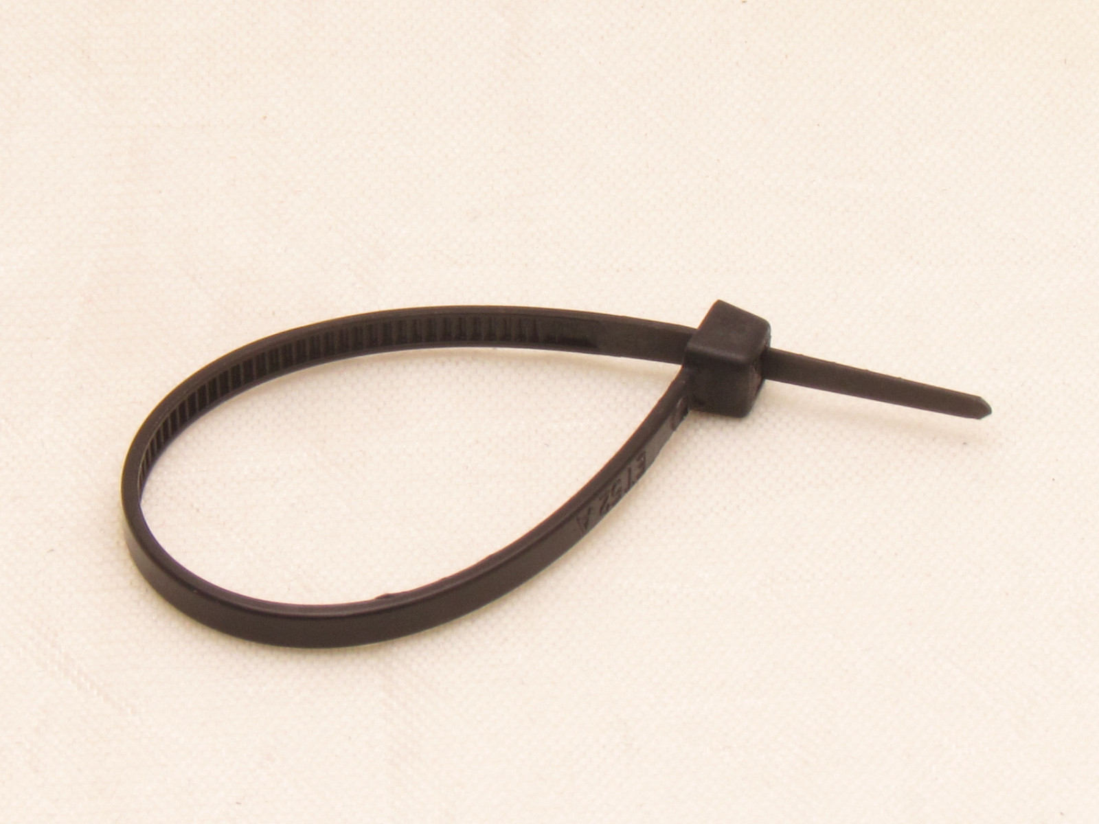 100 X pcs Black 8" Tie Cord Strap 200mm Network Nylon Plastic Cable Wire Zip