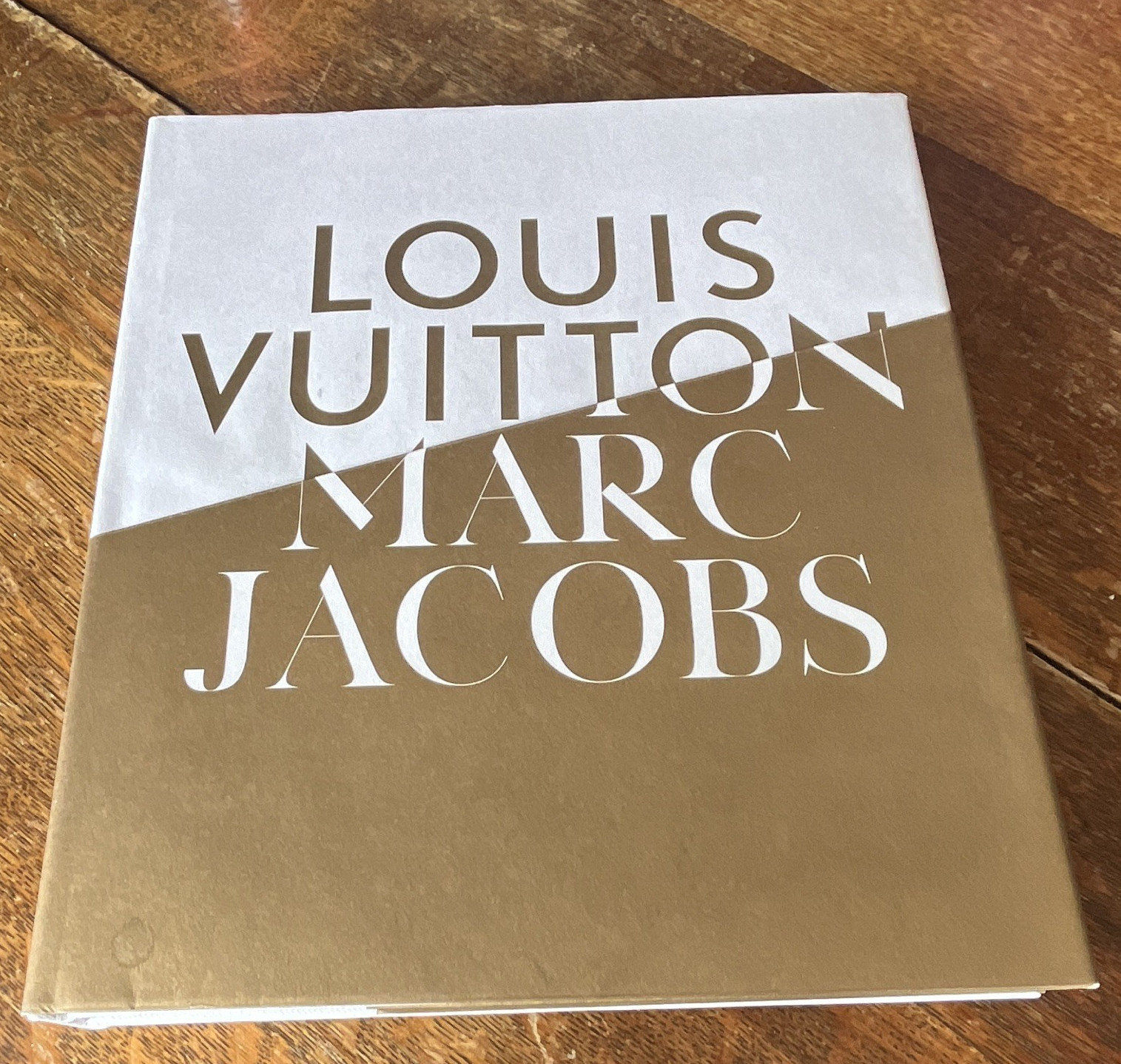 Louis Vuitton Marc Jacobs Fashion Topic Catalog Booklet, English Language