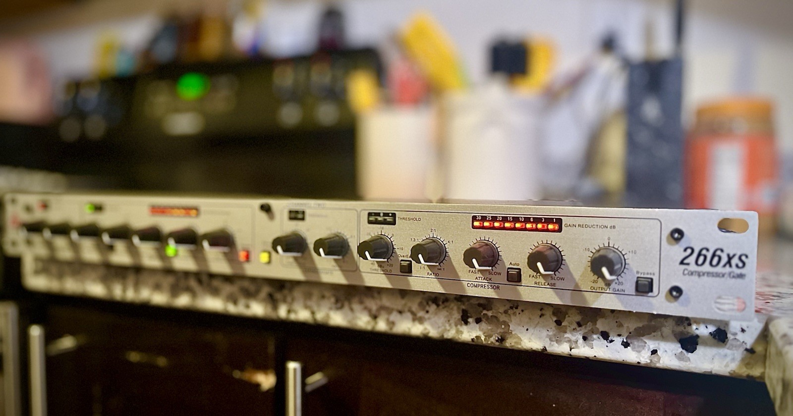 dbx Compressor Limiter Gate Vintage Stereo Professional Analog Processor Tested