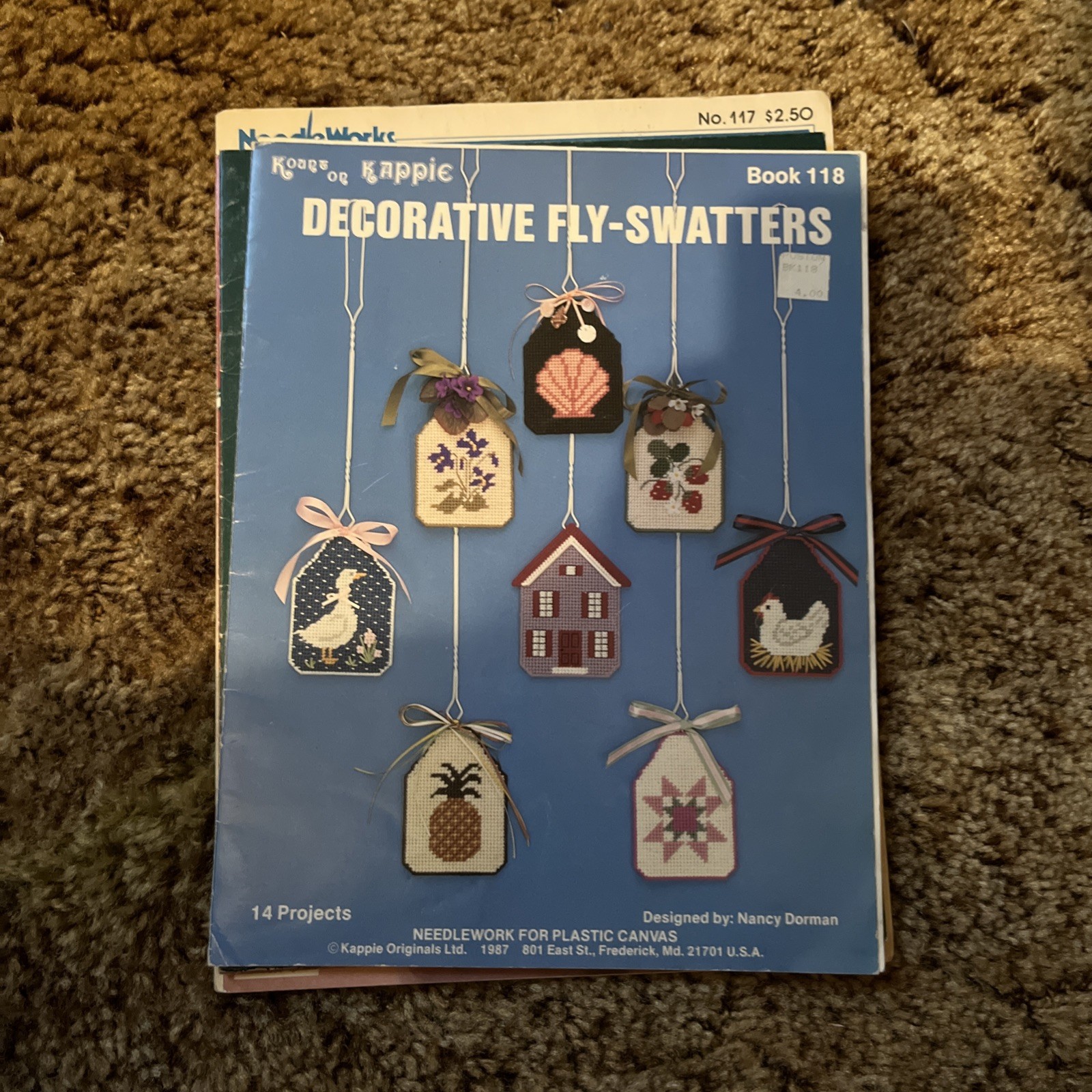 19 Plastic Canvas Pattern Books/ Great Condition/ See Pictures