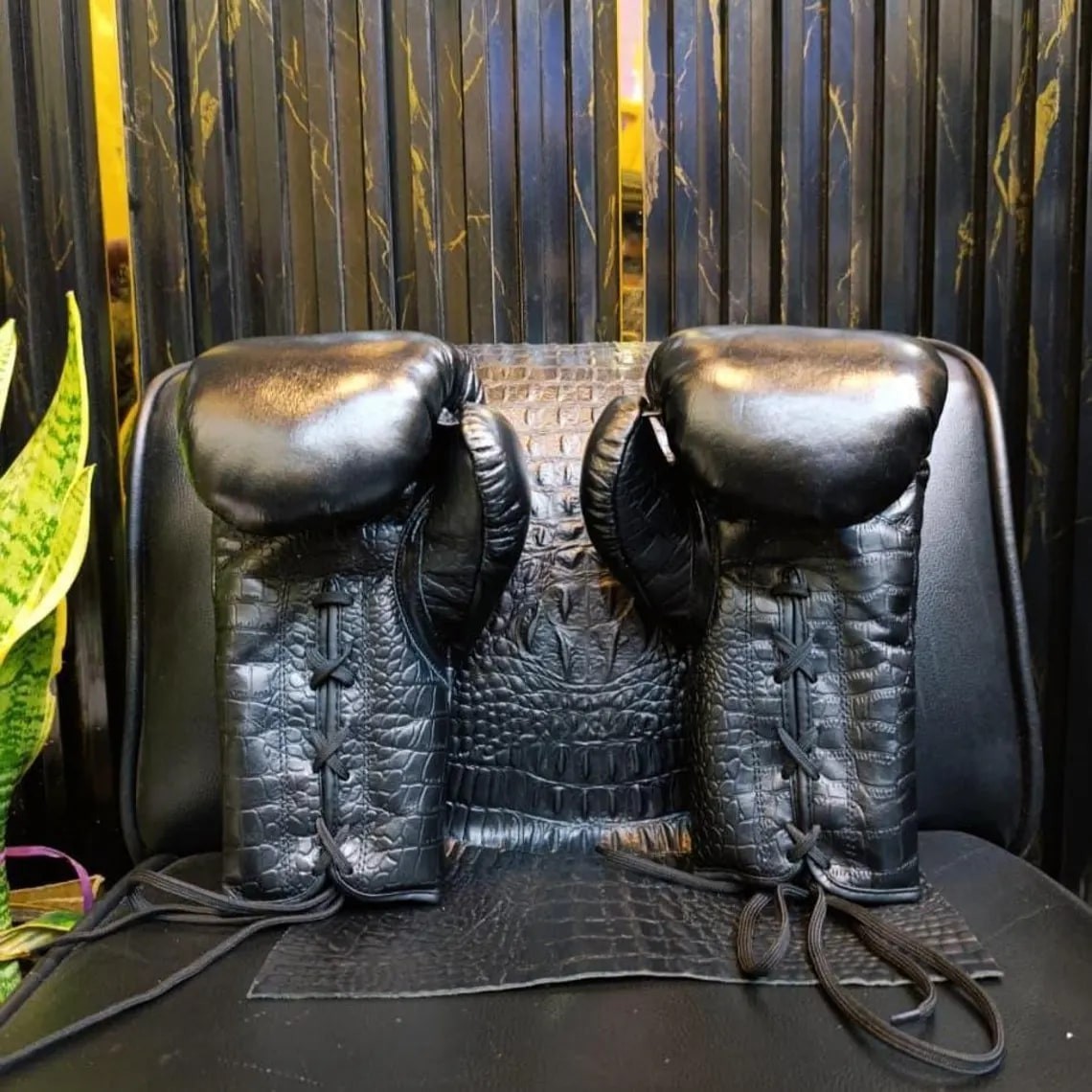 Handcrafted Crocodile-Embossed Cowhide Leather boxing gloves, punching gloves
