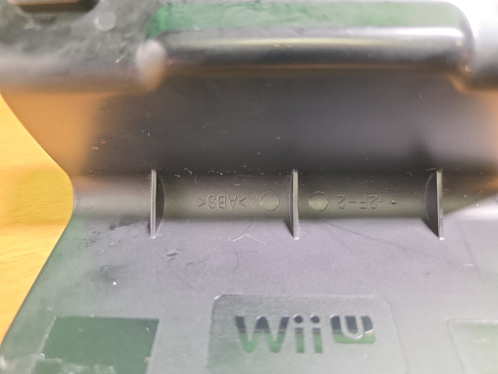 Wii U Gamepad Stand