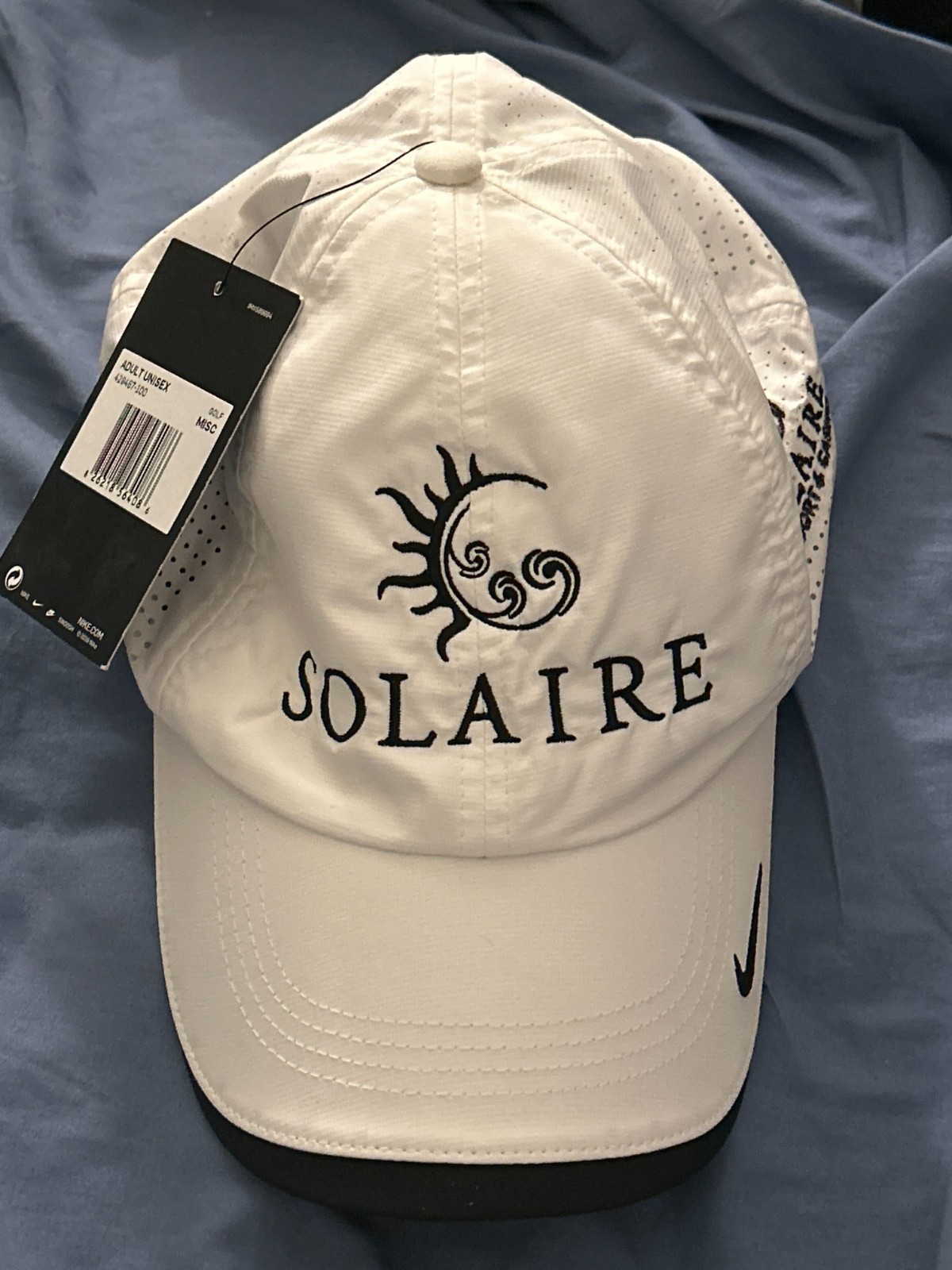 Nike Dri Fit Heritage86 Solaire Resort White Golf Hat Adjustable Strapback