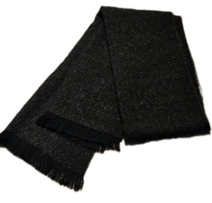 Charcoal Gray Textured Winter Scarf