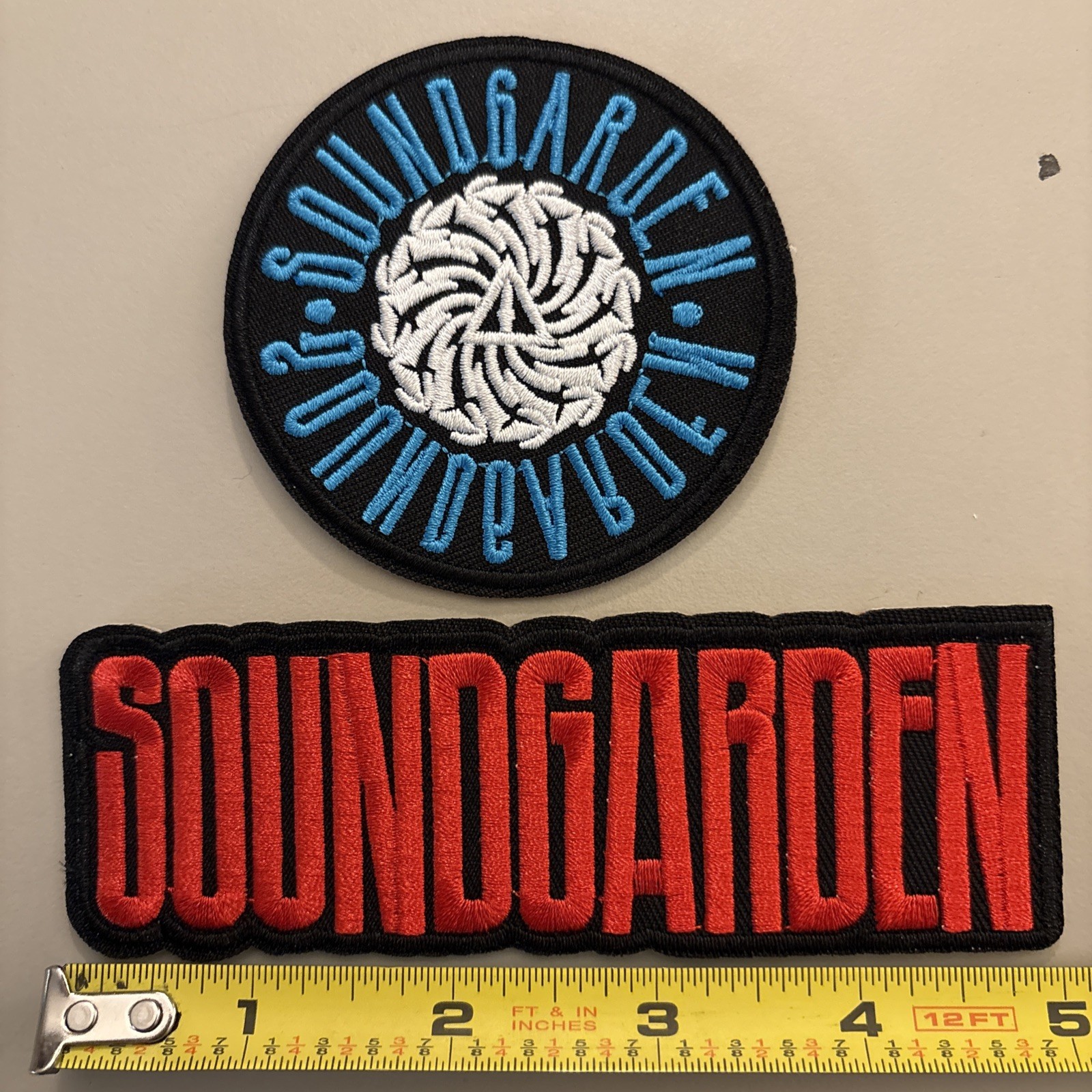 2 Pc - Sound Garden (Both Iron On Patches) Punk/Rock/Metal/Music/Art Soundgarden