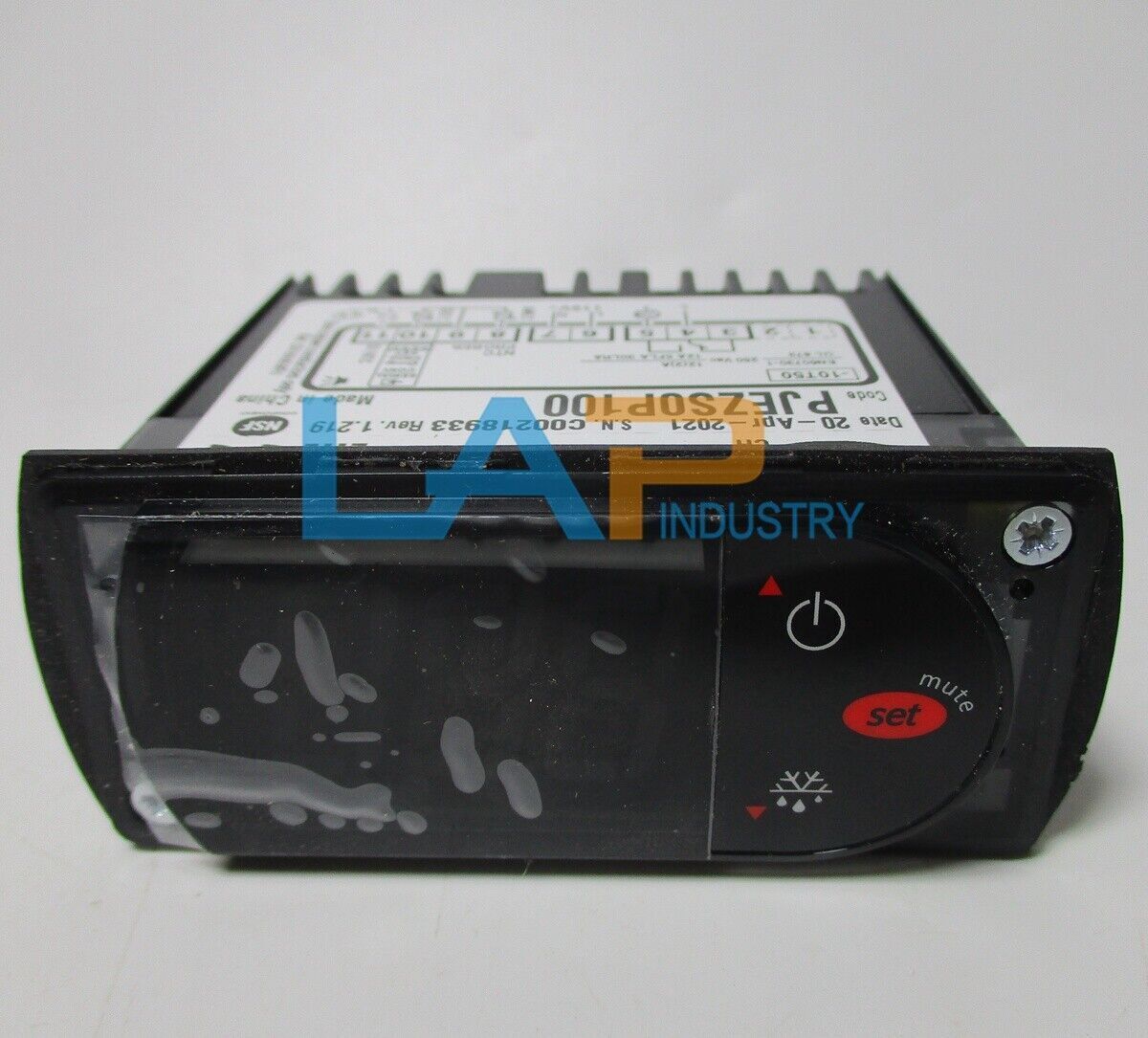 1 Pc. New For Temperature Controller PJEZS0P100
