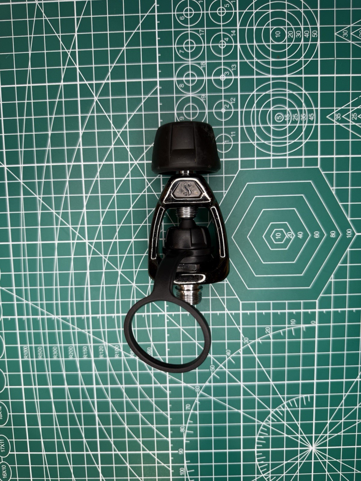 Scubapro Mk25 Yoke Assembly - Black Tech