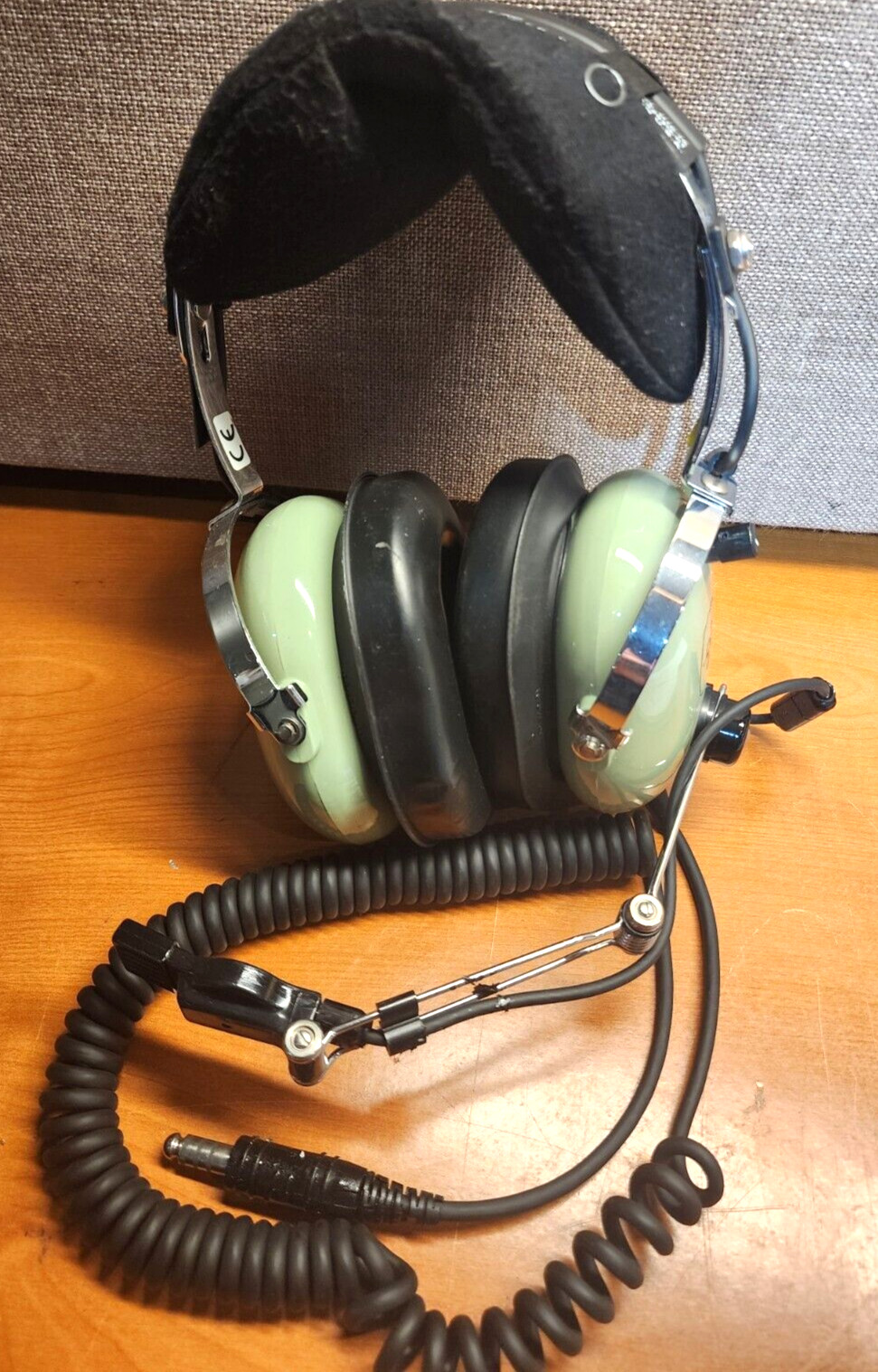 Nice Condition DAVID CLARK H10-76 Aviation Headset #12510G-21
