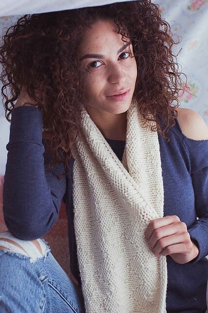 Knitscene Winter 2017 - Interweave Knitting Pattern Magazine - 17 Designs