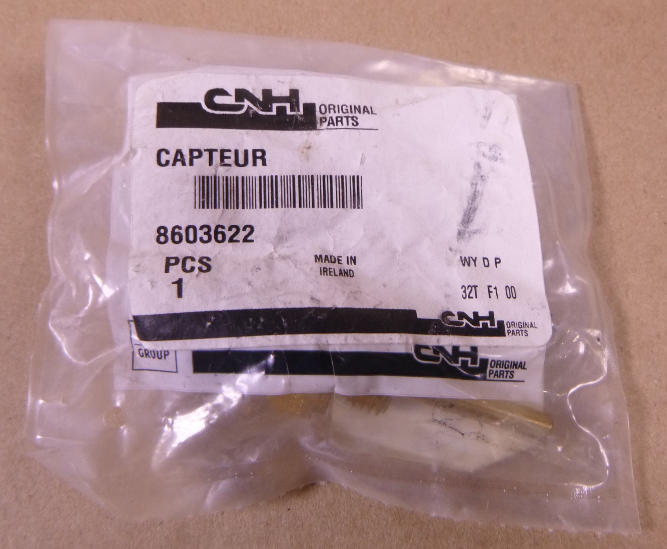 OEM CNH 8603622 Temperature Sensor For 521D, 721E, 621D, 327B, 921C, 921E, 721D