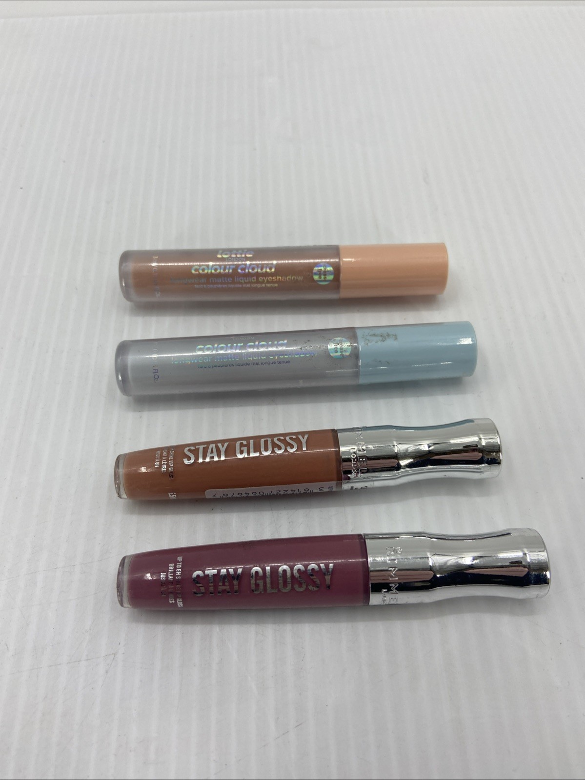 Stay Glossy Lip Gloss Two Shades & Lottie ColourCloud Matte Liquid Eyeshadow {86