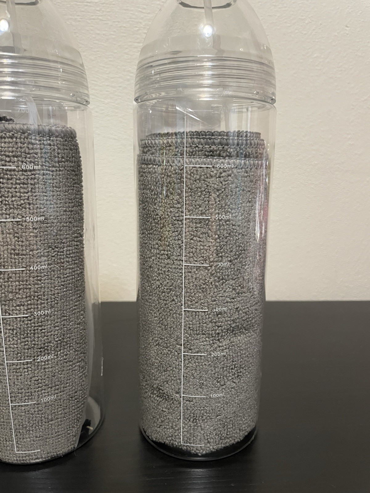 2 Pc Spray Bottle + Microfiber Cleaning Cloth Set