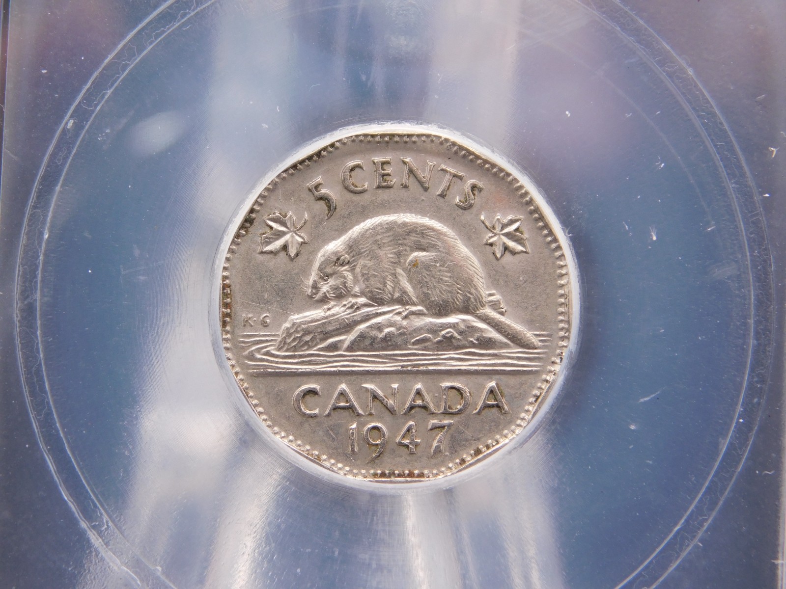 1947 CANADA FIVE CENT DOT ICG GRADED AU58 (BT1264)