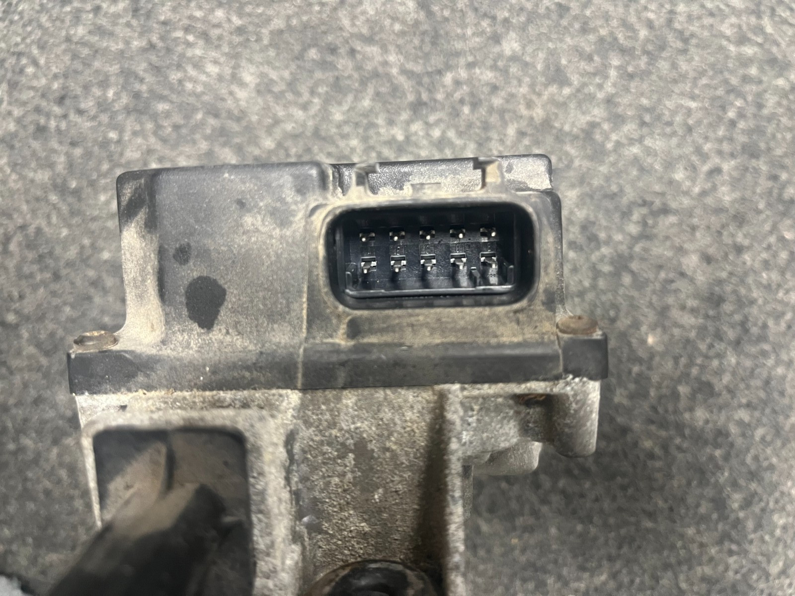 GM Cruise Control Module ECM 25315088