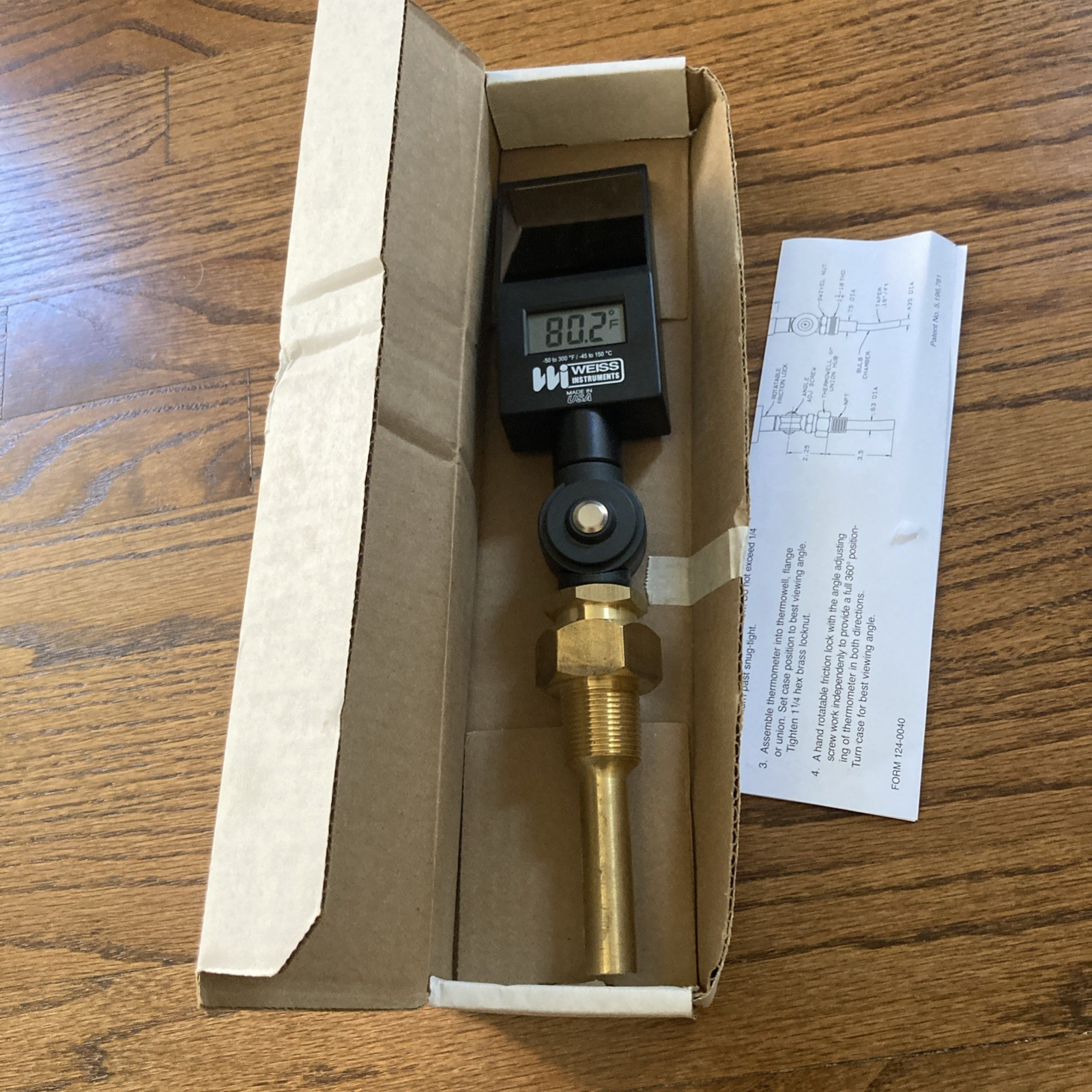 WEISS DVU35 Digital Thermometer Vari-Angle 3.5" Stem -40/300F 621000