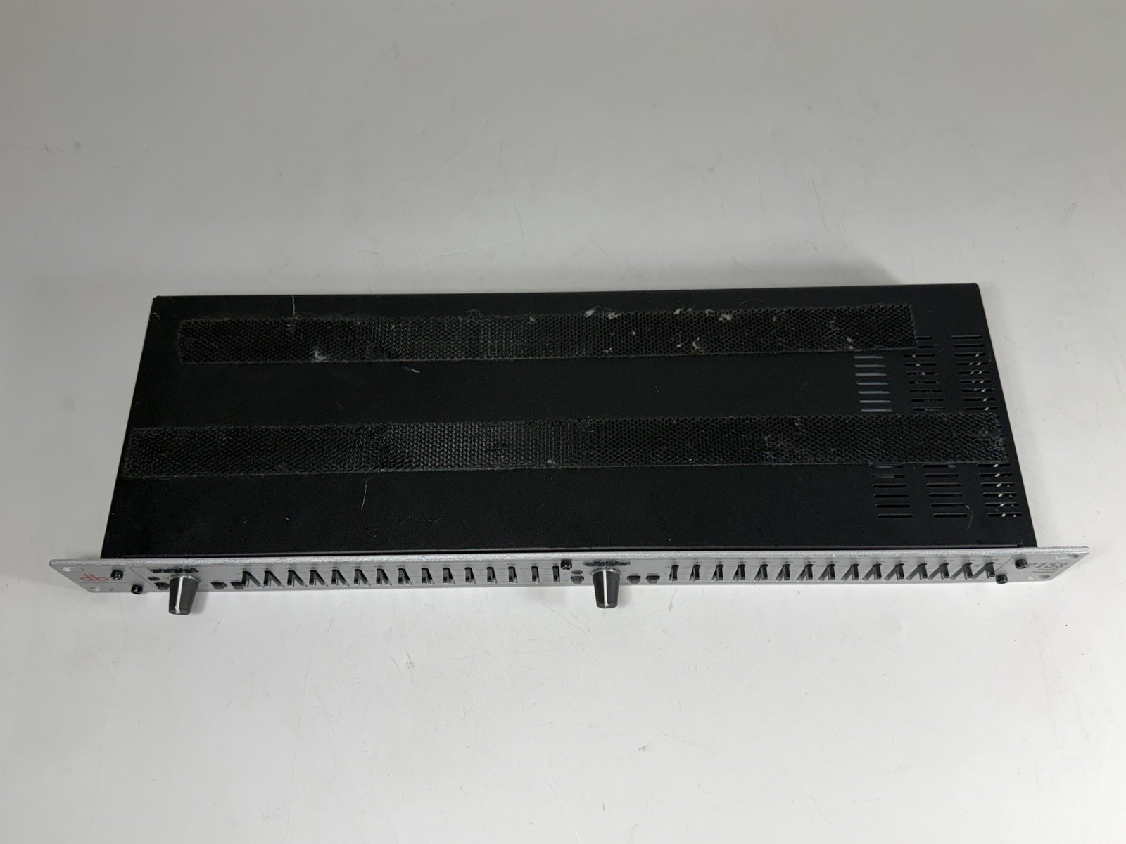 DBX 215S Dual Channel 15-Band Graphics Equalizer with Power Cable - Tested