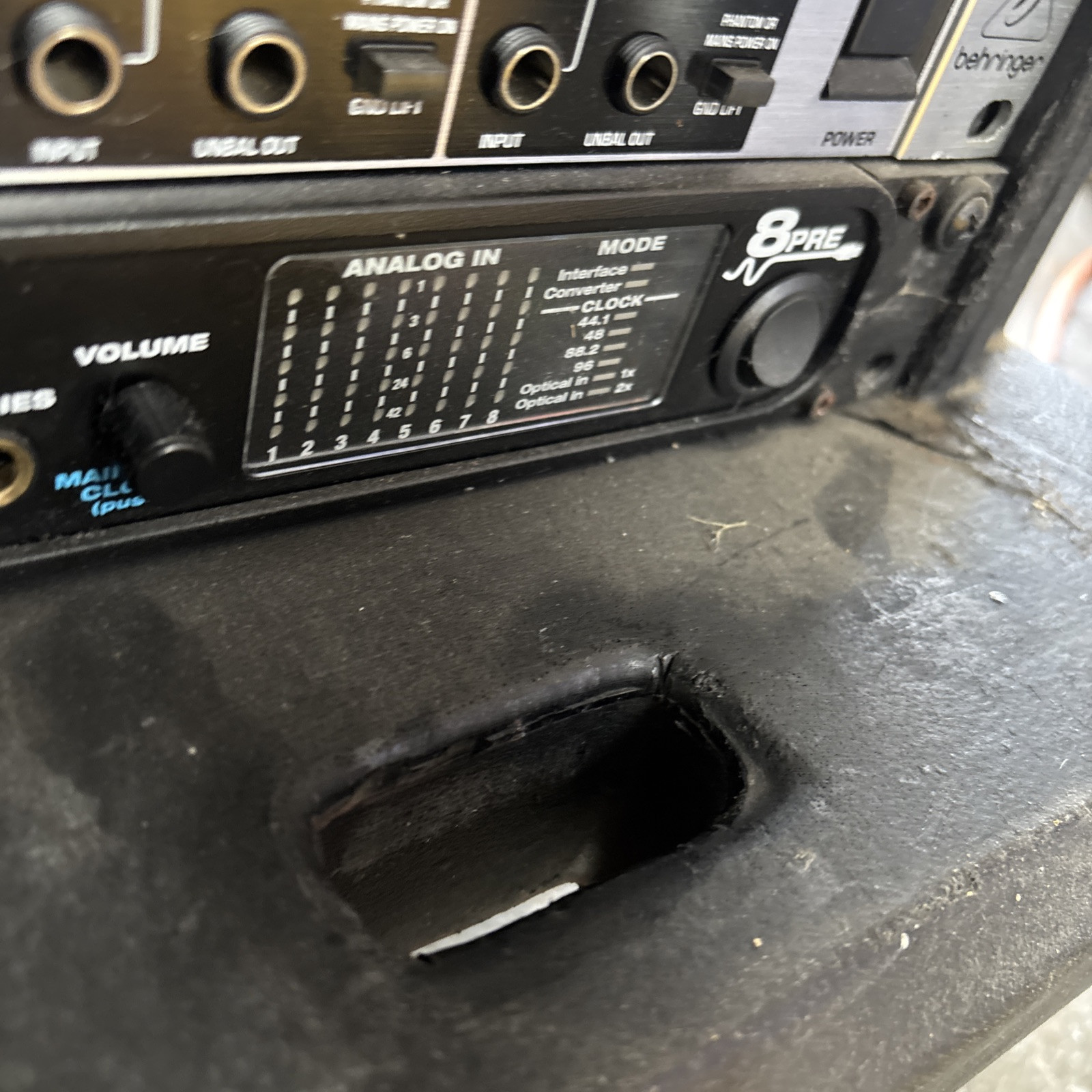 MOTU 8pre Audio Interface with 8 Mic Inputs TESTED FOR POWER
