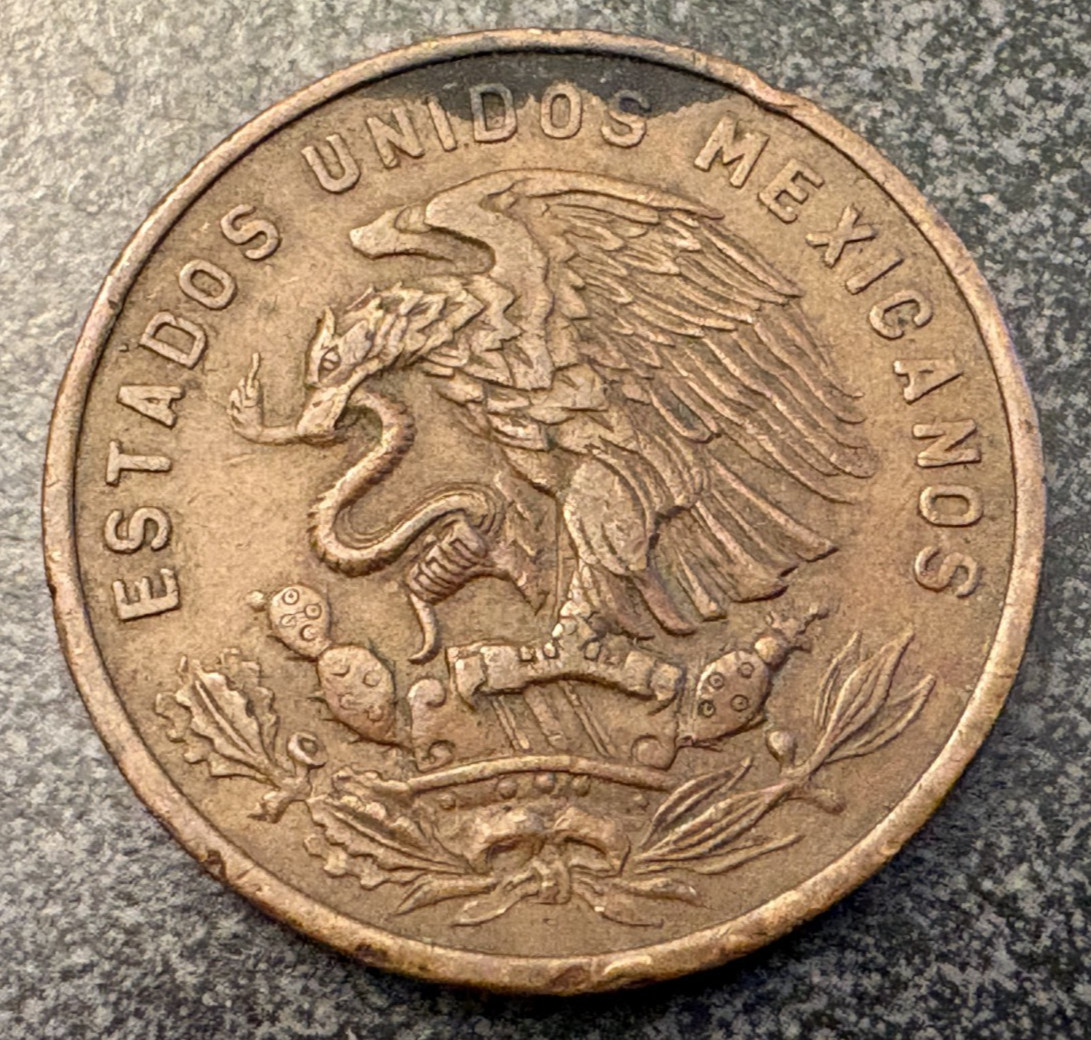 Mexico 20 Centavos coin - 1967
