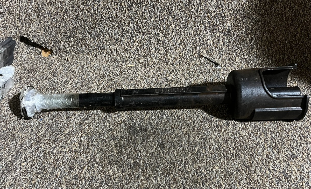 A.Y. MCDONALD Water Curb Adjustable Rod 4511-292 Black, Steel