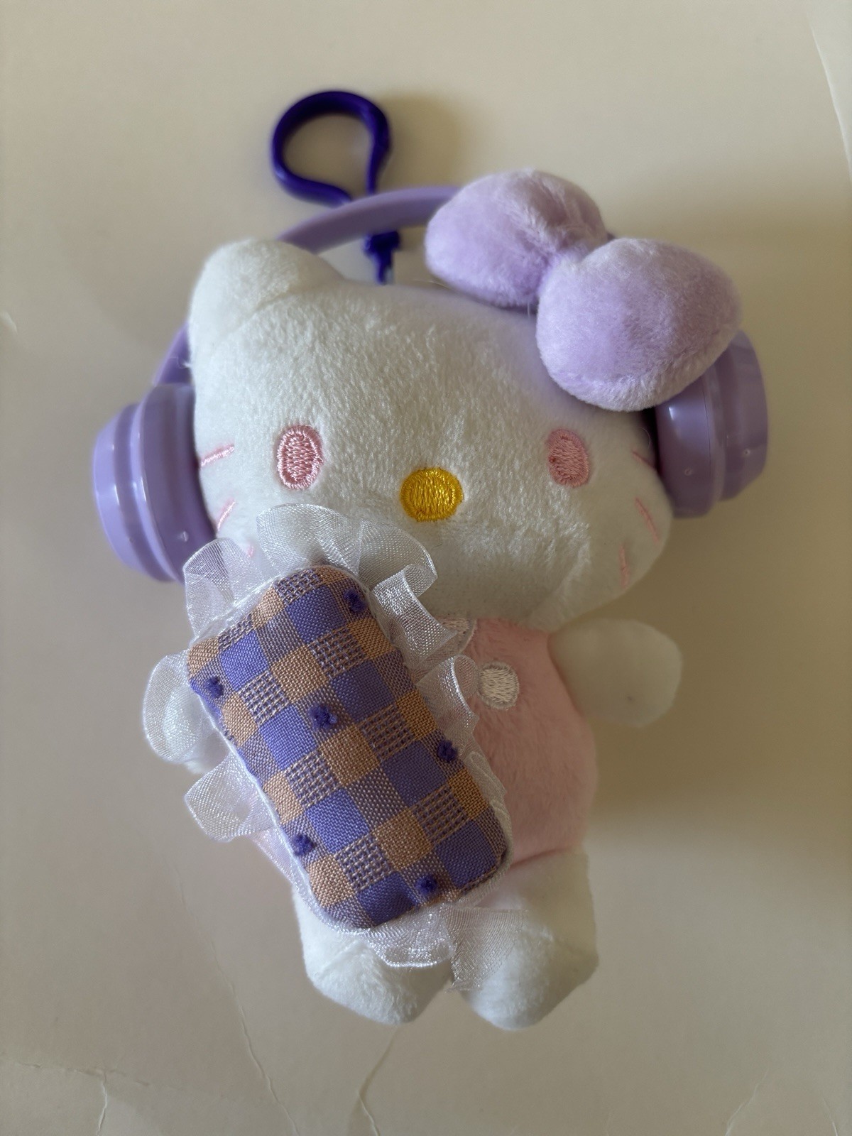 Adorable Hello Kitty Purse Charm