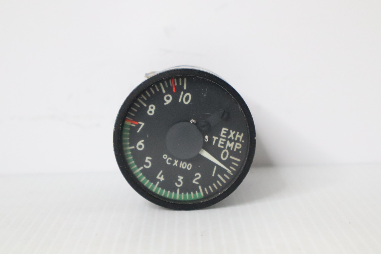 Learjet S-207-3 Exhaust Temperature Indicator
