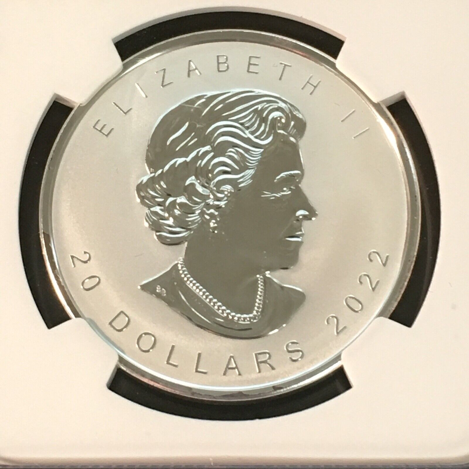 2022 Canada NGC REVERSE PF 70 Silver Maple Leaf Ultra High Relief Black Core 1st