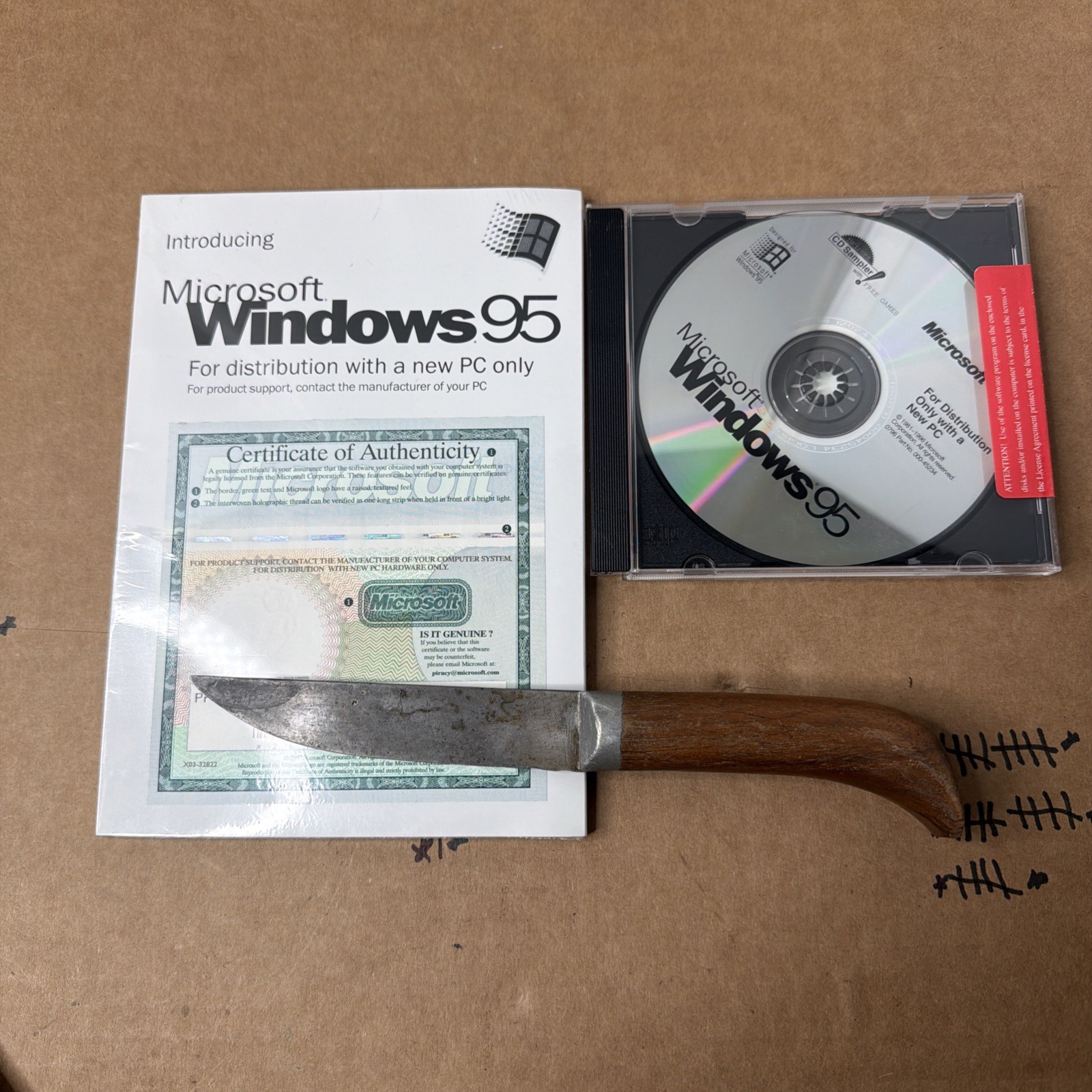 Microsoft Windows 95 Install CD-ROM Product Key & User Guide