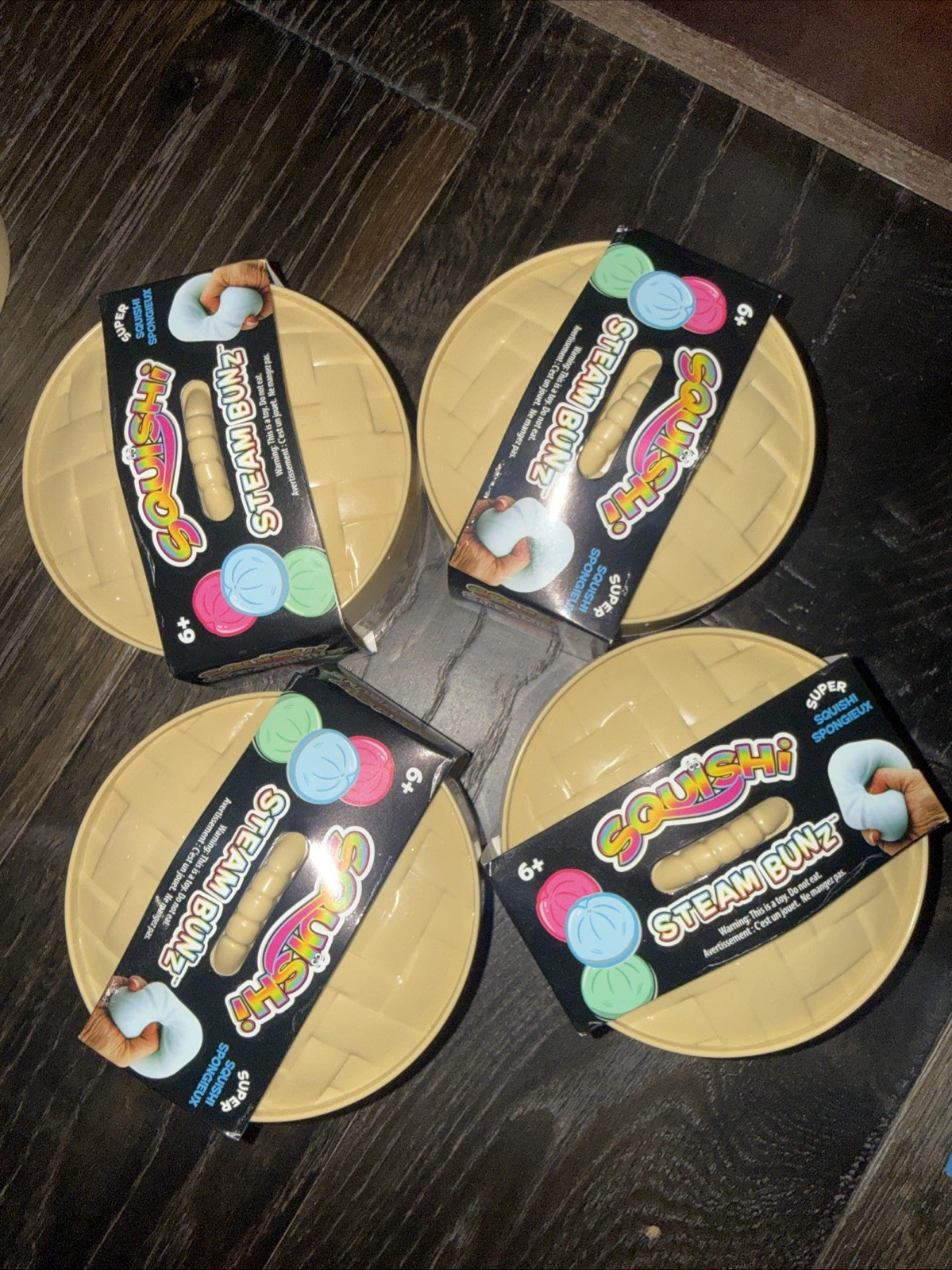 Squishi Steam Bunz Dumpling  Pack [1 RANDOM Super Squishy Toy]
