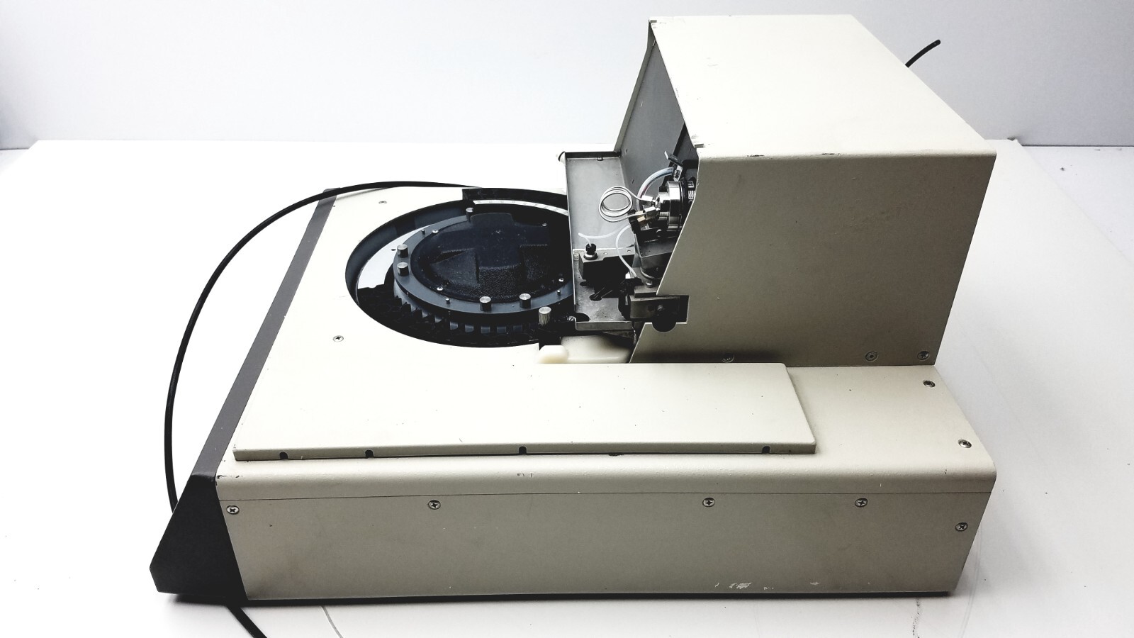Beckman System Gold Autosampler 507 Powers Up HPLC Laboratory