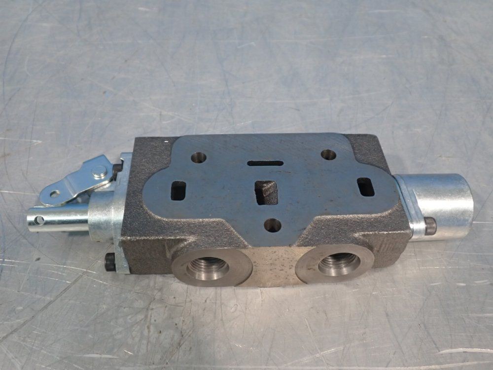 PRINCE SVM1ES7 DIRECTIONAL CONTROL VALVE 01260180006