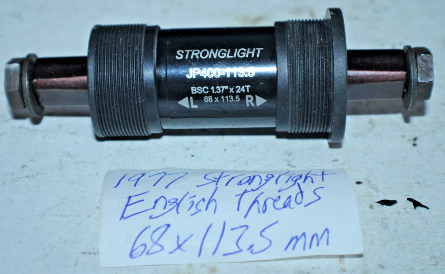 Stronglight JP400-113.5 Internal Threaded Bottom Bracket 68X113.5 BSC 1.37"X24T!
