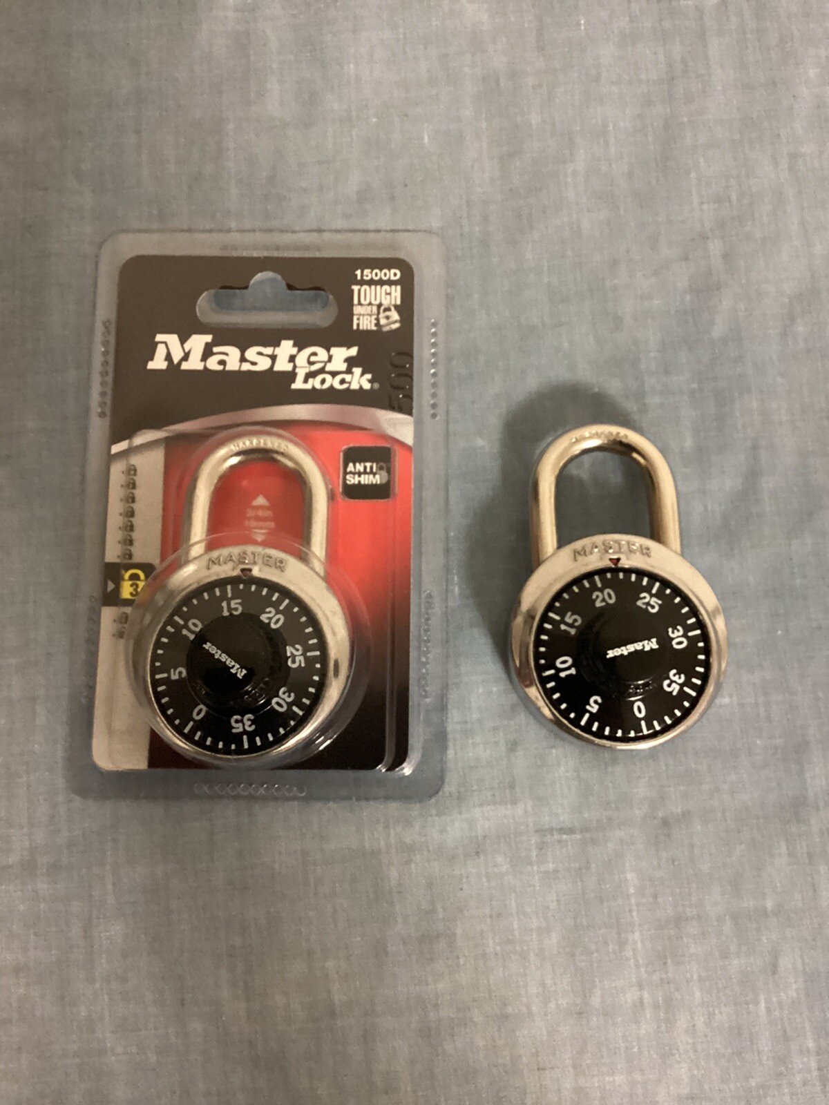 (2) Master lock pad lock 1500D preset combination lock Anti-shim three digit(A1)