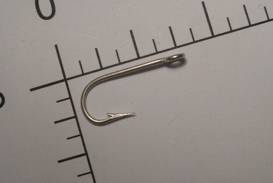 MUSTAD & SON #16 FLY TYING ROUND BENT SEA HOOKS RINGED TINNED SHORT SHANK 2335 B