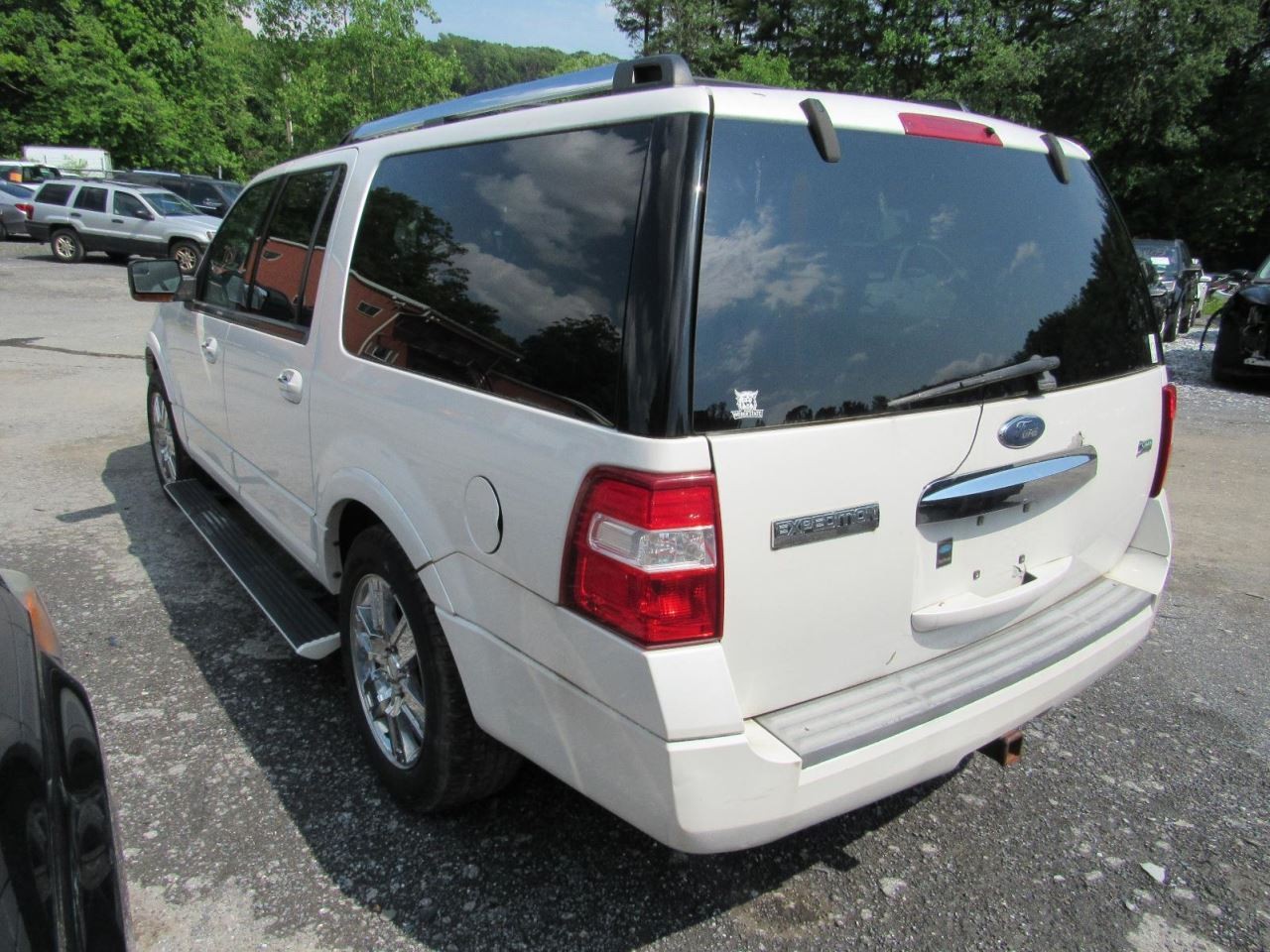 EXPEDITON 2009 Glove Box 1058528
