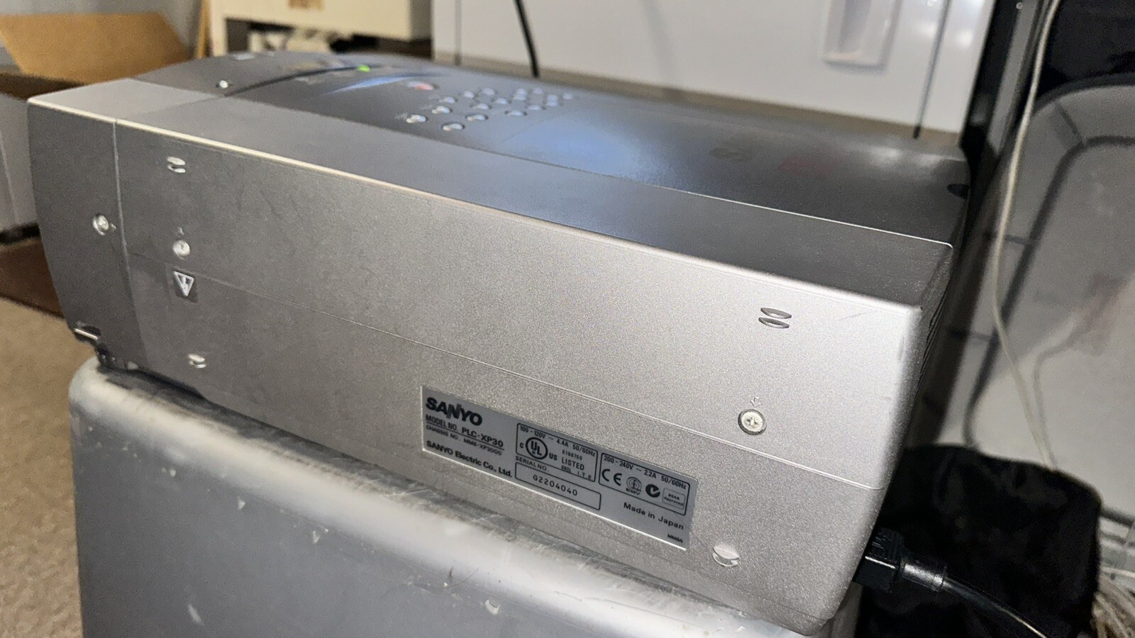 Sanyo PLC-XP30 Large Venue Presentation Projector - PRO xtraX Multimedia -TESTED