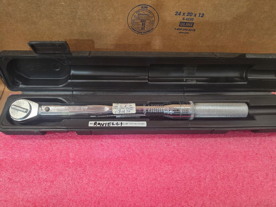 UTICA TCI-75FRN 3/8" Drive Torque Wrench Unit #1