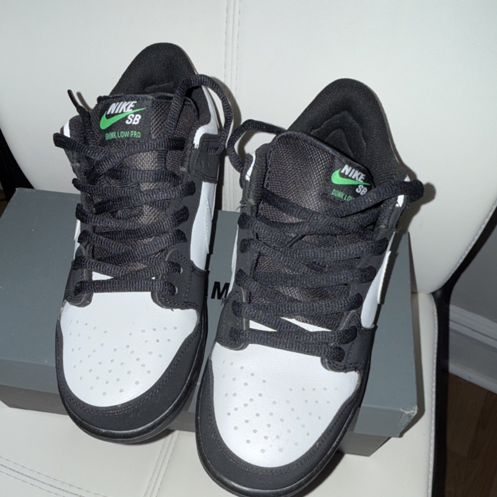 Nike SB Dunk Low Pro Black and White Skateboarding Shoes Men's Athletic Sneakers