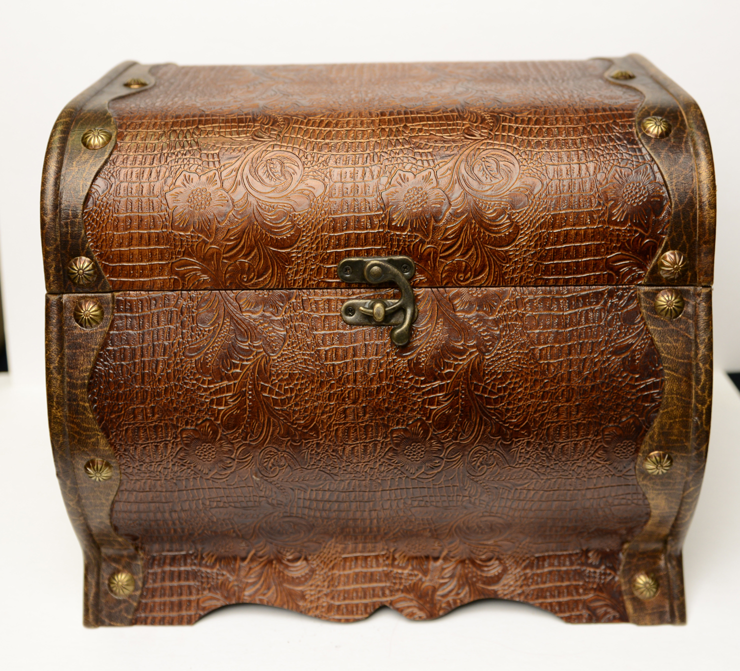 Small Chest with smaller chest inside